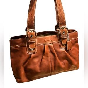 Large supple Coach Brown Leather Tote Bag Soho purse L0973-F13733